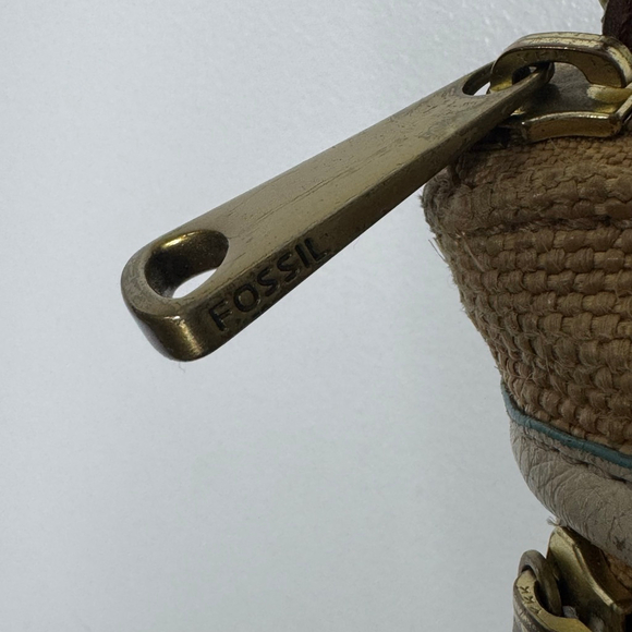 Fossil Explorer Woven Straw Triple Zip Hipster Crossbody Bag Blue Beige ZB6515 - Picture 5 of 10